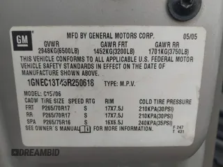 2005 Chevrolet Tahoe Z71 с VIN 1GNEC13T45R250618, выставлен на аукционе IAAI как лот 42678169 с пробегом 273 810 миль миль и . История ставок и продаж доступна на DreamBid. Изображение 9.