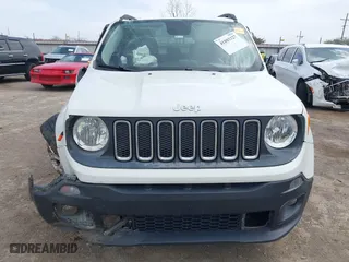 2017 Jeep Renegade Altitude with VIN ZACCJBBB2HPE57919, listed as a IAAI auction lot 41803327 with 142,912 mi miles. Bid and sale history available at carsss.com. Image 12.