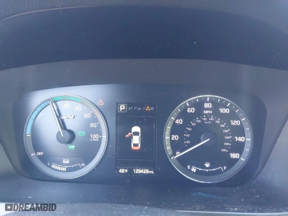 2016 Hyundai Sonata Hybrid Limited with VIN KMHE34L10GA018216, listed as a IAAI auction lot 41281991 with 129,429 mi miles. Bid and sale history available at carsss.com. Image 7.