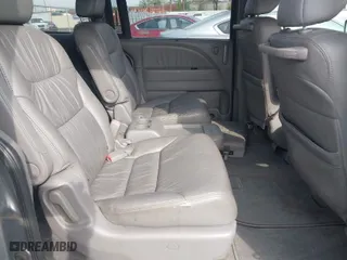 2008 Honda Odyssey EX-L with VIN 5FNRL38668B110203, listed as a IAAI auction lot 41945944 with 184,701 mi miles. Bid and sale history available at carsss.com. Image 8.