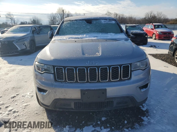 2018 Jeep Grand Cherokee Altitude with VIN 1C4RJFAG3JC241067, listed as a Copart auction lot 44239085 with 171,779 mi miles and Salvage title. Bid and sale history available at DreamBid. Image 5.