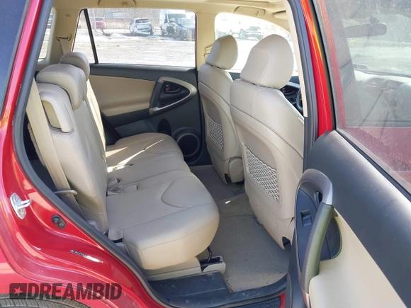2007 Toyota RAV4 Limited with VIN JTMBD31V376028245, listed as a IAAI auction lot 41645909 with 29,803 mi miles and . Bid and sale history available at DreamBid. Image 8.