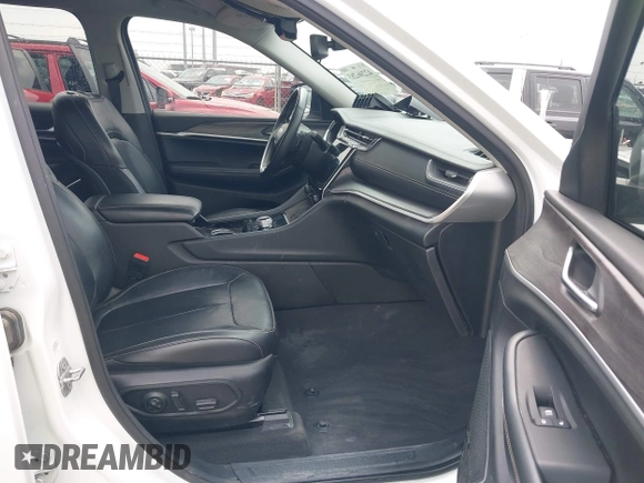 2021 Jeep Grand Cherokee Limited with VIN 1C4RJJBG5M8175260, listed as a IAAI auction lot 42206283 with Not provided miles and . Bid and sale history available at DreamBid. Image 5.