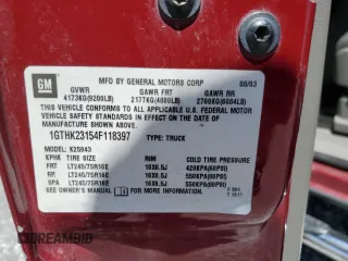 2004 GMC Sierra 2500HD z VIN 1GTHK23154F118397, wystawiony jako Copart lot #57627955 z przebiegiem 208 949 mil mil oraz Szkoda całkowita • Salvage title. Historia ofert i sprzedaży dostępna na DreamBid. Obrazek 12.