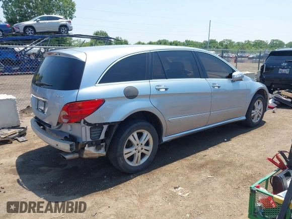 2008 Mercedes-Benz R 3.5L z VIN 4JGCB65EX8A062523, wystawiony jako IAAI lot #42471185 z przebiegiem 109 790 mil mil oraz . Historia ofert i sprzedaży dostępna na DreamBid. Obrazek 4.