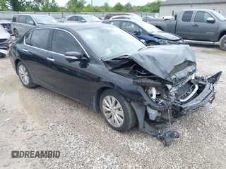 2015 Honda Accord EX-L with VIN 1HGCR2F82FA029497, listed as a IAAI auction lot 42261207 with 136,974 mi miles and . Bid and sale history available at DreamBid. Image 1.