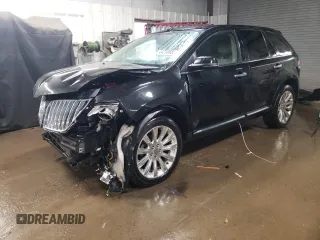 2012 Lincoln MKX with VIN 2LMDJ8JK5CBL12279, listed as a Copart auction lot 44218985 with 111,768 mi miles and Salvage Title. Bid and sale history available at DreamBid. Image 1.