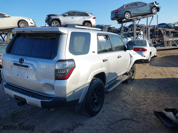 2019 Toyota 4Runner SR5 with VIN JTEZU5JR6K5197375, listed as a IAAI auction lot 41477796 with 66,526 mi miles. Bid and sale history available at carsss.com. Image 4.