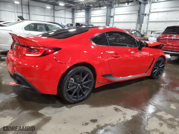 2023 Toyota GR86 Premium with VIN JF1ZNBE10P9759362, listed as a Copart auction lot 41969885 with 17,750 mi miles and Salvage Title. Bid and sale history available at carsss.com. Image 3.