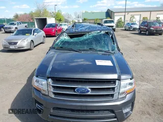 2017 Ford Expedition XLT с VIN 1FMJU1HT5HEA61173, выставлен на аукционе IAAI как лот 42053877 с пробегом 177 514 миль миль и . История ставок и продаж доступна на DreamBid. Изображение 6.