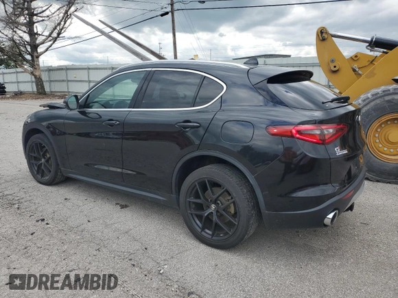 2018 Alfa Romeo Stelvio z VIN ZASFAKAN1J7B92901, wystawiony jako Copart lot #56943405 z przebiegiem 78 444 mil mil oraz Czysty tytuł • Clean title. Historia ofert i sprzedaży dostępna na DreamBid. Obrazek 2.