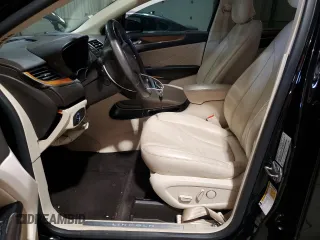 2016 Lincoln MKC Reserve with VIN 5LMCJ3D98GUJ31404, listed as a Copart auction lot 57305035 with 73,360 mi miles and Salvage title. Bid and sale history available at DreamBid. Image 7.