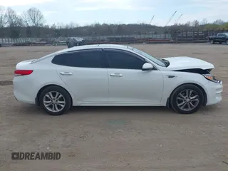 2018 Kia Optima EX with VIN 5XXGU4L3XJG246523, listed as a IAAI auction lot 41904668 with 104,767 mi miles and . Bid and sale history available at carsss.com. Image 13.