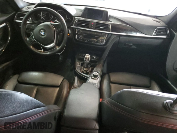 2018 BMW 3 Series 330i xDrive с VIN WBA8D9G54JNU73074, выставлен на аукционе Copart как лот 59745595 с пробегом 72 718 миль миль и Чистый • Clean title. История ставок и продаж доступна на DreamBid. Изображение 8.