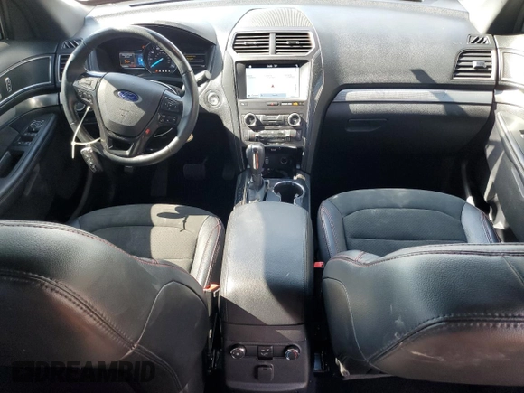 2019 Ford Explorer XLT z VIN 1FM5K7D80KGA73464, wystawiony jako Copart lot #57432355 z przebiegiem 54 822 mil mil oraz Szkoda całkowita • Salvage title. Historia ofert i sprzedaży dostępna na DreamBid. Obrazek 8.