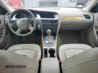 2009 Audi A4 z VIN WAUGF78KX9A209584, wystawiony jako Copart lot #57424165 z przebiegiem 244 256 mil mil oraz Szkoda całkowita • Salvage title. Historia ofert i sprzedaży dostępna na DreamBid. Obrazek 8.