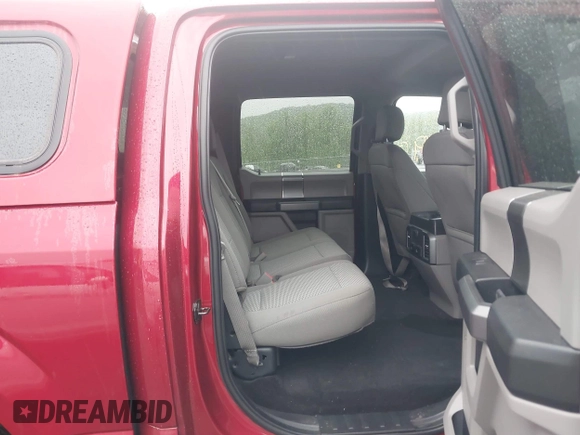 2018 Ford F-150 XL z VIN 1FTEW1EP4JFA70891, wystawiony jako IAAI lot #42219490 z przebiegiem 106 736 mil mil oraz . Historia ofert i sprzedaży dostępna na DreamBid. Obrazek 8.