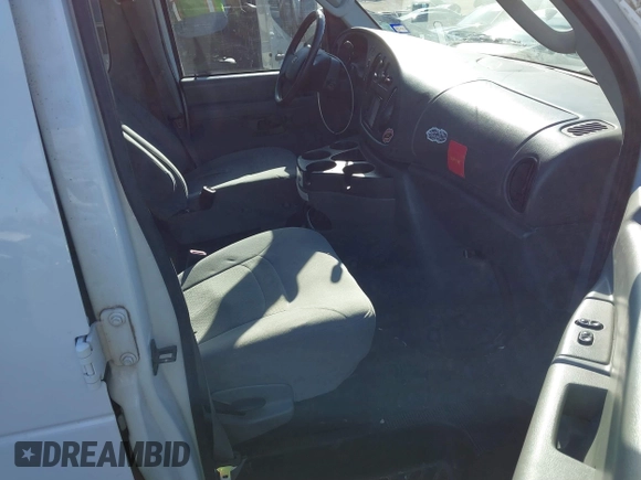 2008 Ford Econoline Passenger XL with VIN 1FBSS31L18DB11131, listed as a IAAI auction lot 41841565 with 207,739 mi miles and . Bid and sale history available at DreamBid. Image 5.