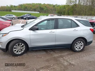 2019 Chevrolet Equinox LS with VIN 2GNAXHEV8K6170949, listed as a IAAI auction lot 41965525 with 124,883 mi miles and . Bid and sale history available at carsss.com. Image 14.