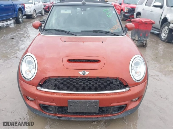 2015 MINI Cooper Convertible S with VIN WMWZP3C55FT708213, listed as a IAAI auction lot 41453050 with NaN miles. Bid and sale history available at carsss.com. Image 12.