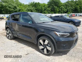 2023 Volvo XC40 Ultimate z VIN YV4ED3UM2P2109080, wystawiony jako Copart lot #58180915 z przebiegiem 20 137 mil mil oraz Szkoda całkowita • Salvage title. Historia ofert i sprzedaży dostępna na DreamBid. Obrazek 4.