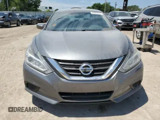 2016 Nissan Altima S z VIN 1N4AL3AP9GN356832, wystawiony jako Copart lot #56537375 z przebiegiem 200 948 mil mil oraz Szkoda całkowita • Salvage title. Historia ofert i sprzedaży dostępna na DreamBid. Obrazek 5.