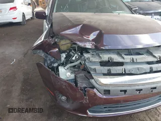 2011 Ford Fusion SEL with VIN 3FAHP0JG7BR324789, listed as a IAAI auction lot 42039962 with 164,726 mi miles. Bid and sale history available at carsss.com. Image 6.