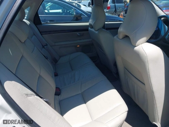 2003 Volvo S80 with VIN YV1TS91Z031304253, listed as a IAAI auction lot 39456223 with 62,592 mi miles. Bid and sale history available at carsss.com. Image 8.