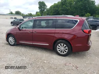 2018 Chrysler Pacifica Touring L Plus z VIN 2C4RC1EG4JR144152, wystawiony jako Copart lot #56866345 z przebiegiem 164 539 mil mil oraz Czysty tytuł • Clean title. Historia ofert i sprzedaży dostępna na DreamBid. Obrazek 2.