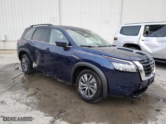 2024 Nissan Pathfinder SV with VIN 5N1DR3BA4RC287316, listed as a Copart auction lot 86280194 with 13,201 mi miles and Salvage Title. Bid and sale history available at carsss.com. Image 4.