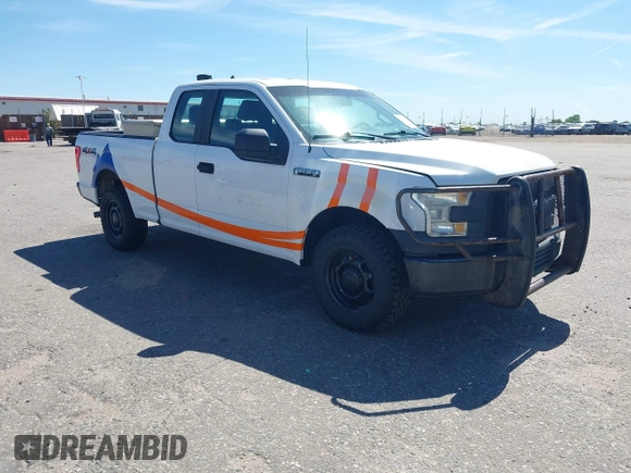 2016 Ford F-150 XLT z VIN 1FTFX1EF7GKE99368, wystawiony jako IAAI lot #42651215 z przebiegiem 19 905 mil mil oraz . Historia ofert i sprzedaży dostępna na DreamBid. Obrazek 1.