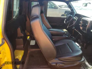 2006 Ford Ranger XLT with VIN 1FTZR45E76PA44120, listed as a Copart auction lot 52382935 with 167,038 mi miles and Salvage Title. Bid and sale history available at carsss.com. Image 10.