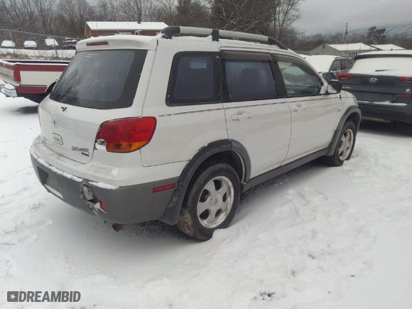 2003 Mitsubishi Outlander LS with VIN JA4LZ31G93U020254, listed as a IAAI auction lot 41553068 with 1 mi miles. Bid and sale history available at carsss.com. Image 4.
