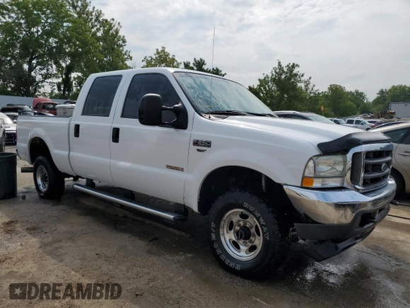 2004 Ford Super Duty F-250 XL with VIN 1FTNW21P14EA23582, listed as a Copart auction lot 62658954 with 205,382 mi miles and Salvage Title. Bid and sale history available at carsss.com. Image 4.