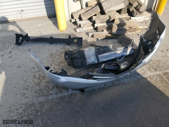 2015 Toyota RAV4 XLE with VIN 2T3WFREV3FW176787, listed as a Copart auction lot 49792205 with 132,520 mi miles and Salvage Title. Bid and sale history available at carsss.com. Image 13.