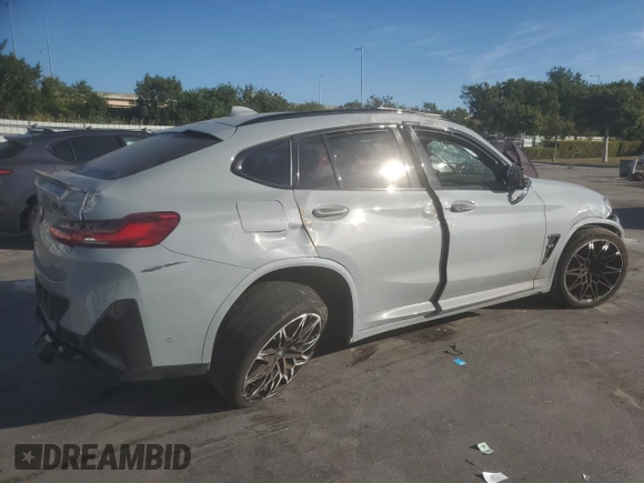 2023 BMW X4 M with VIN 5YM23EC00P9S11365, listed as a Copart auction lot 83022114 with 15,151 mi miles and Non Repairable. Bid and sale history available at carsss.com. Image 3.