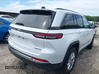 2023 Jeep Grand Cherokee Limited z VIN 1C4RJHBG3PC625434, wystawiony jako IAAI lot #42295033 z przebiegiem 27 084 mil mil oraz . Historia ofert i sprzedaży dostępna na DreamBid. Obrazek 4.