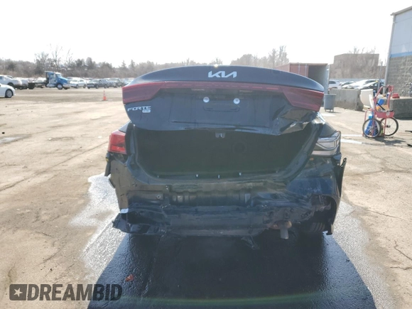 2024 Kia Forte LXS with VIN 3KPF24AD7RE787224, listed as a Copart auction lot 48201265 with 7,824 mi miles and Salvage Title. Bid and sale history available at carsss.com. Image 6.