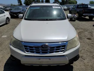 2012 Subaru Forester X Limited with VIN JF2SHAEC6CH466274, listed as a Copart auction lot 57477815 with 146,903 mi miles and Salvage title. Bid and sale history available at DreamBid. Image 5.