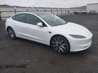 2025 Tesla Model 3 Long Range with VIN 5YJ3E1EB9SF890212, listed as a IAAI auction lot 41671411 with 3 mi miles and . Bid and sale history available at DreamBid. Image 1.