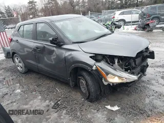 2020 Nissan Kicks S with VIN 3N1CP5BV6LL560128, listed as a IAAI auction lot 41648921 with 74,999 mi miles and . Bid and sale history available at DreamBid. Image 1.