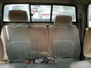 2004 Toyota Tacoma PreRunner z VIN 5TEGN92N54Z408108, wystawiony jako Copart lot #58940905 z przebiegiem 149 466 mil mil oraz Szkoda całkowita • Salvage title. Historia ofert i sprzedaży dostępna na DreamBid. Obrazek 10.