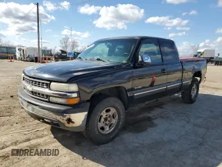 2000 Chevrolet Silverado 1500 LS with VIN 2GCEK19T6Y1320376, listed as a Copart auction lot 50760025 with 138,107 mi miles and Clean Title. Bid and sale history available at carsss.com. Image 1.