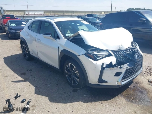 2021 Lexus UX with VIN JTHX9JBH9M2040678, listed as a IAAI auction lot 41727164 with 71,004 mi miles. Bid and sale history available at carsss.com. Image 1.