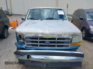 1993 Ford F-150 with VIN 1FTEX15N7PKA49044, listed as a IAAI auction lot 42058522 with Not provided miles and . Bid and sale history available at DreamBid. Image 12.
