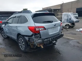 2015 Subaru Outback Limited z VIN 4S4BSAJC1F3353268, wystawiony jako IAAI lot #41555264 z przebiegiem 94 963 mil mil oraz . Historia ofert i sprzedaży dostępna na DreamBid. Obrazek 3.