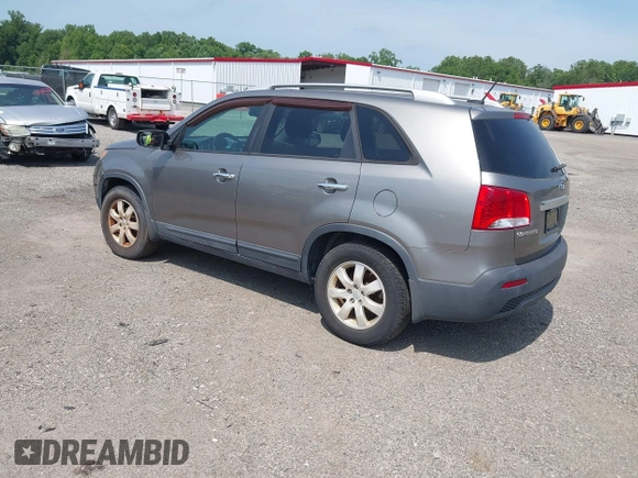 2011 Kia Sorento LX with VIN 5XYKT4A1XBG061125, listed as a IAAI auction lot 42576972 with 201,187 mi miles and . Bid and sale history available at DreamBid. Image 3.