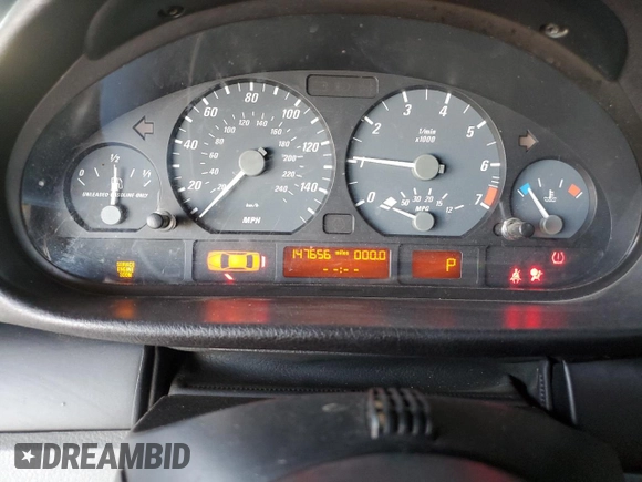2006 BMW 3 Series 325Ci with VIN WBABW334X6PX84420, listed as a Copart auction lot 61303915 with 147,656 mi miles and Salvage title. Bid and sale history available at DreamBid. Image 9.