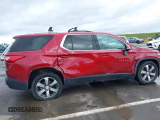 2018 Chevrolet Traverse LT Leather with VIN 1GNEVHKWXJJ186348, listed as a IAAI auction lot 41809269 with 134,861 mi miles. Bid and sale history available at carsss.com. Image 6.