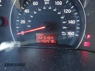 2014 Kia Sorento LX with VIN 5XYKTDA72EG489389, listed as a IAAI auction lot 41905133 with 152,578 mi miles. Bid and sale history available at carsss.com. Image 12.
